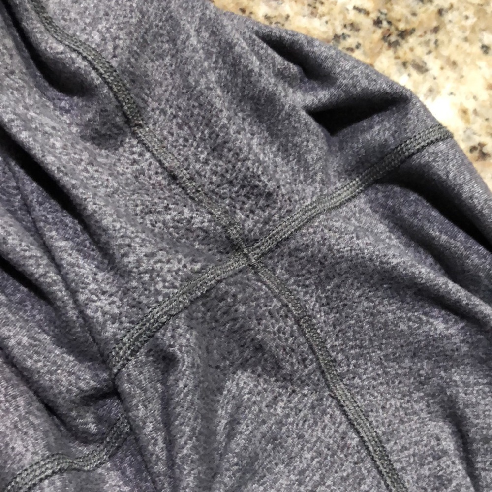 Ivivva Crop Legging - Picture 8 of 15